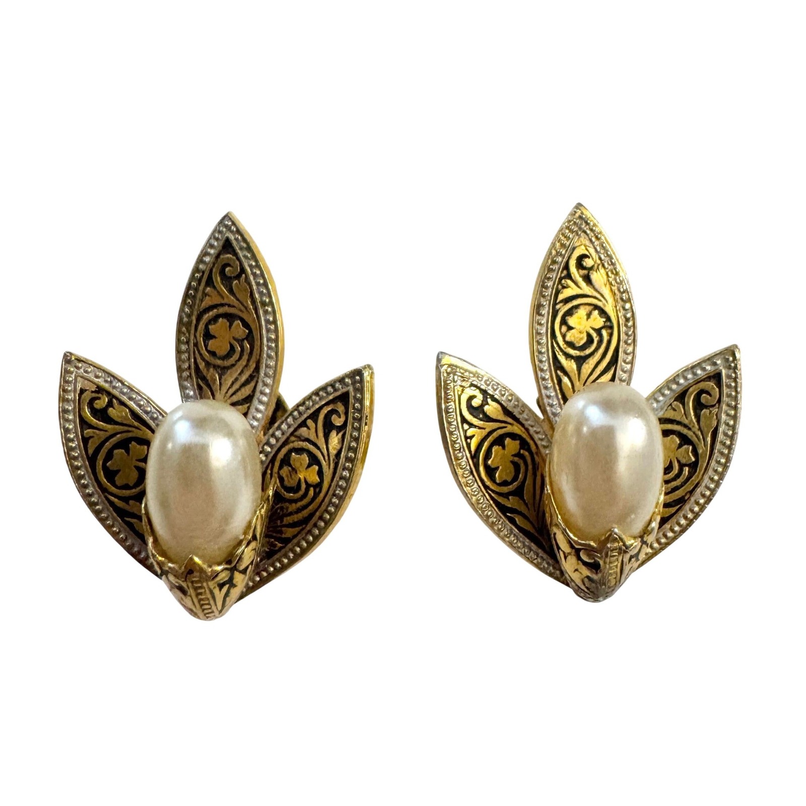 Vintage Gold Tone Pearl Leaf Clip On Earrings Spain Ornate Filigree Damascene